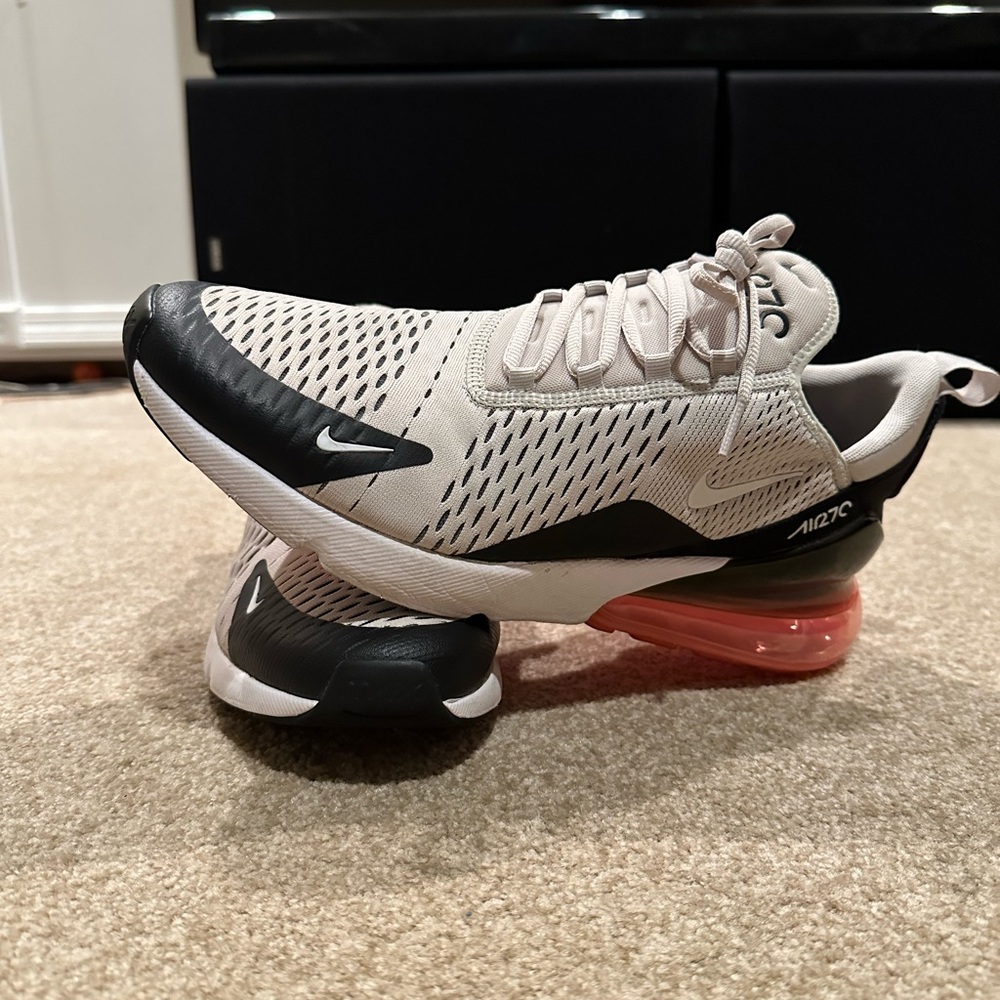 Air max 270 “Light Bone”